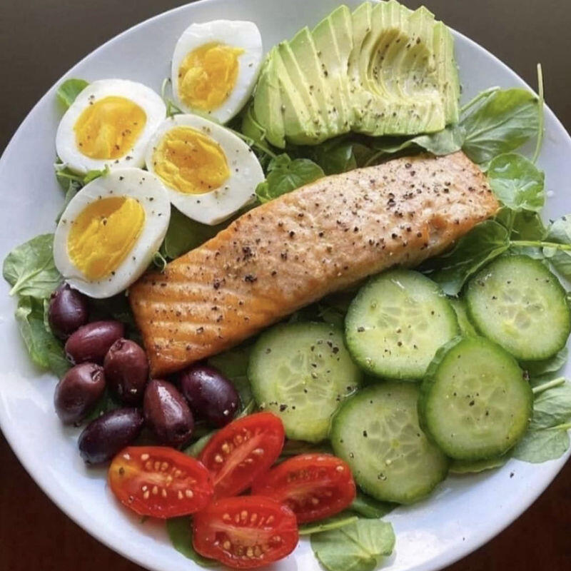 Salmon Grilled Avocado Salad