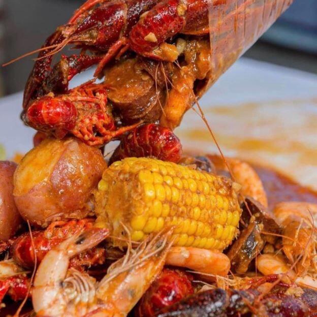 #5  Head on Shrimp & Crawfish Combo Boil Special