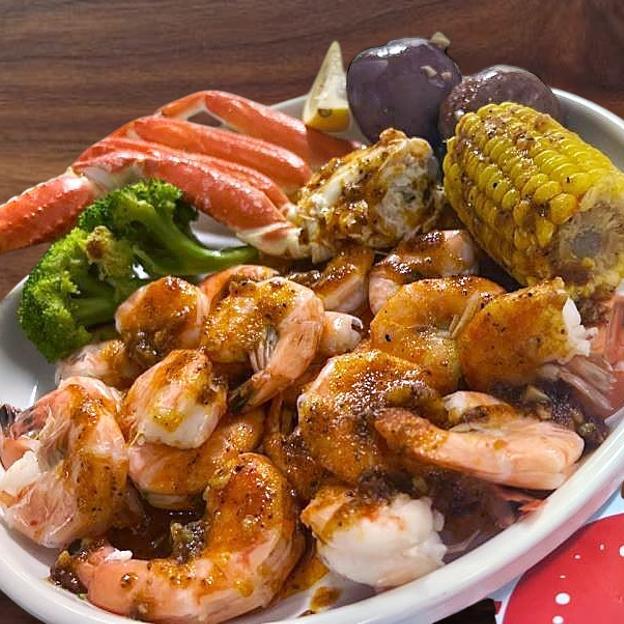 1 Lb Snow Crab & Headless Sh
